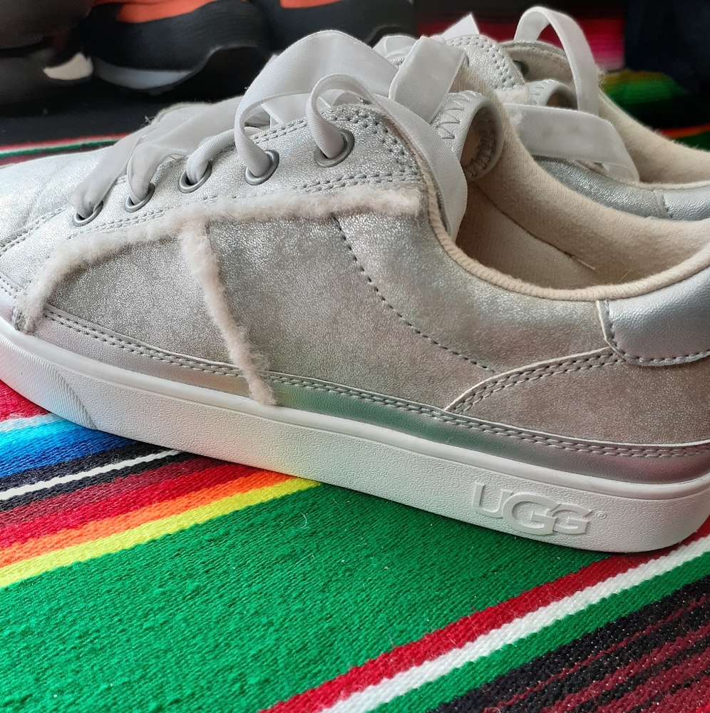 Ugg sneakers - Picture 3 of 6